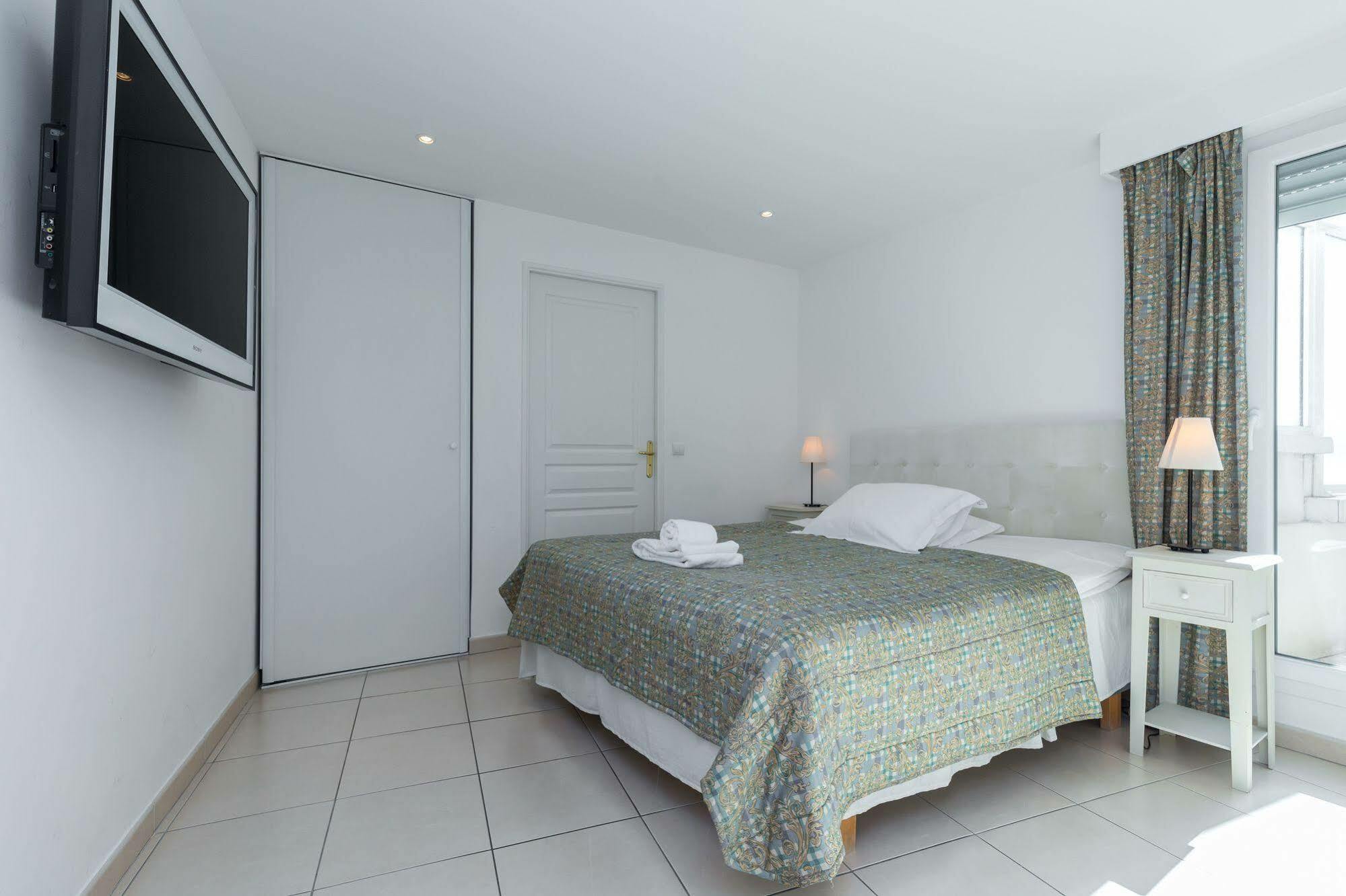 Appartement Superb Penthouse In Centre Of Stunning Views Air-conditioning Internet Near The Palais 532 Cannes